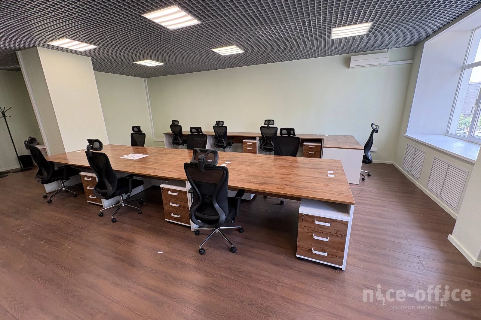Тумба подкатная СМТ-3ПЦ Тип1 450x434x620 Смарт (pt) фото в интерьере 1